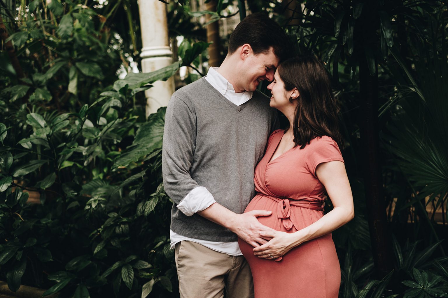 Maternity Photoshoot at the Botanical Gardens » Sheffield Family