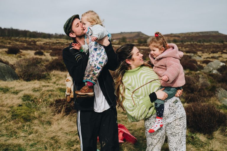 What to bring with you on an outdoor family photoshoot