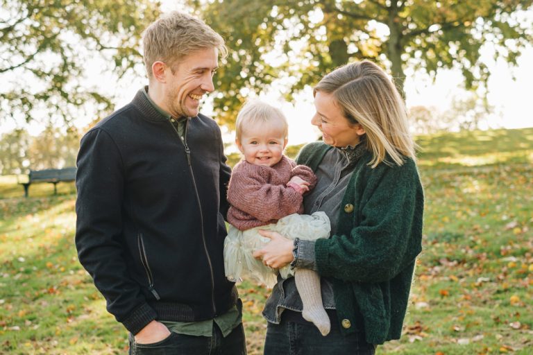 Capturing Autumn’s Magic: Family Photoshoot at Graves Park, Sheffield