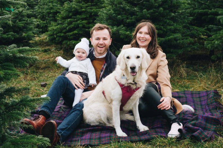 Photoshoot Adventure at a Christmas Tree Farm in the Peak District